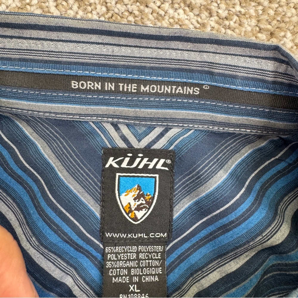Kuhl Blue Casual Button Up Shirt with Chevron Stripes Mens size XL - Picture 11 of 11